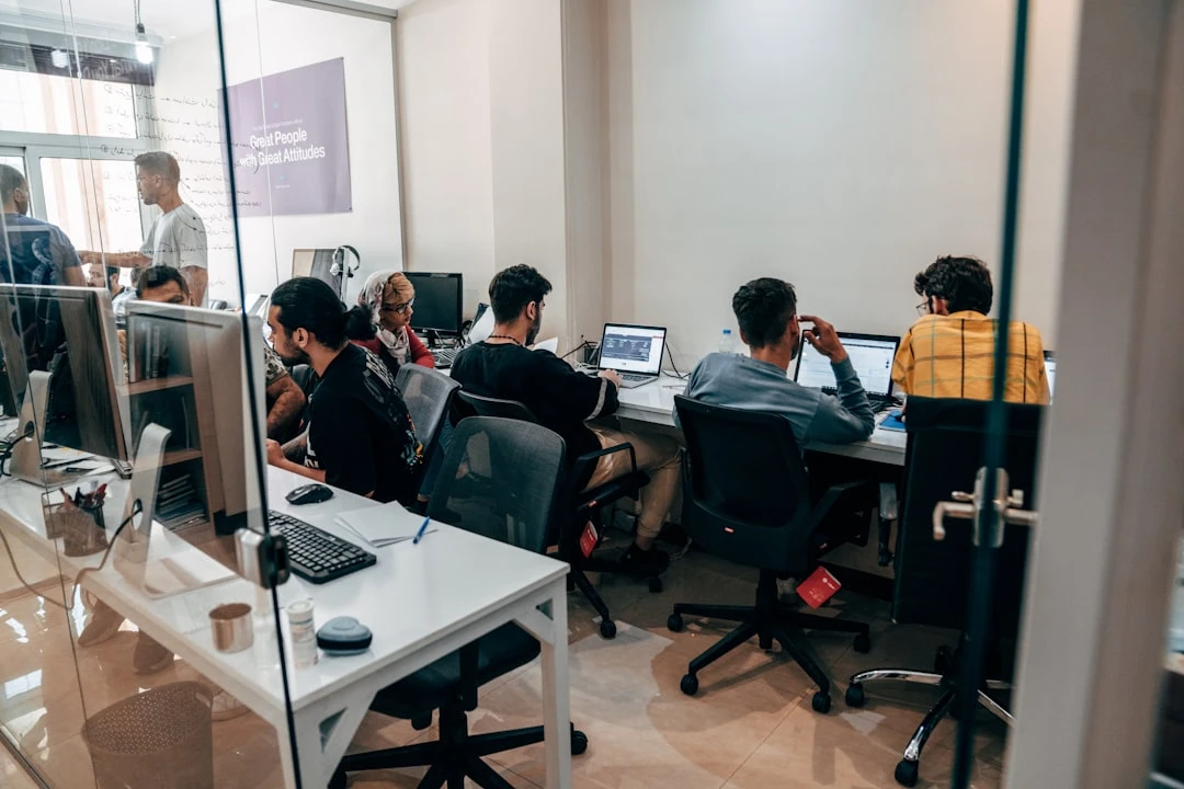 ai-agent-reddit-huong-dan-thuc-chien-tu-lap-trinh-vien-8-nam